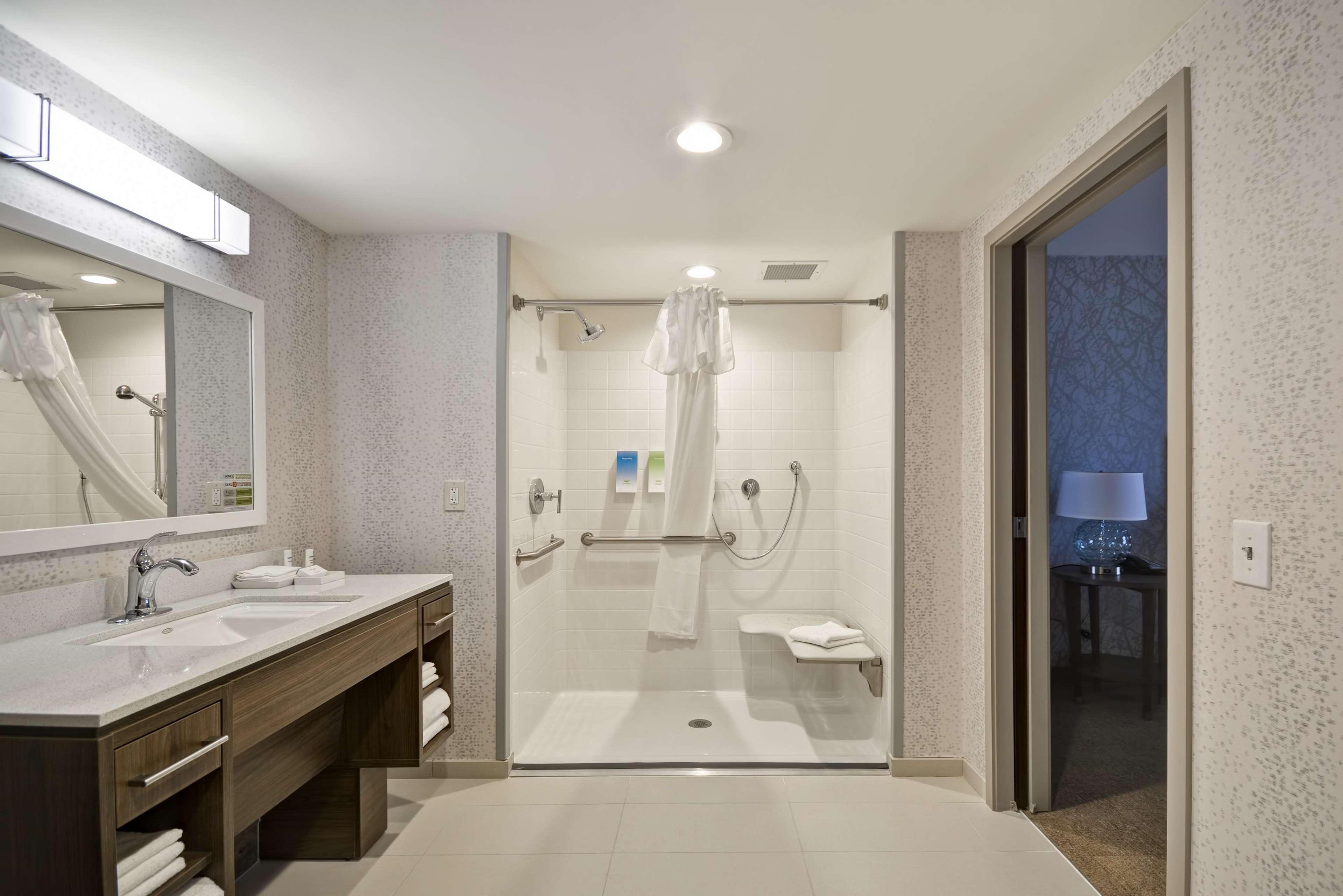 Home2 Suites By Hilton Columbus Airport East Broad Bagian luar foto